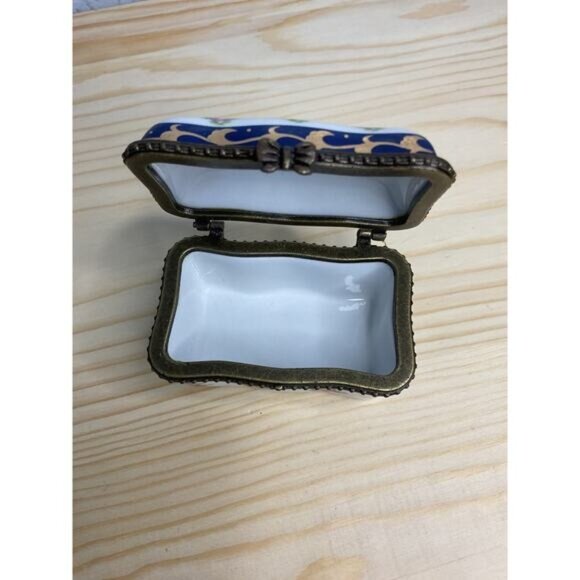 Small Imperial Porcelain Trinket Box Luke 9:23 Pink Roses Gold Accents Hinged - Picture 4 of 8